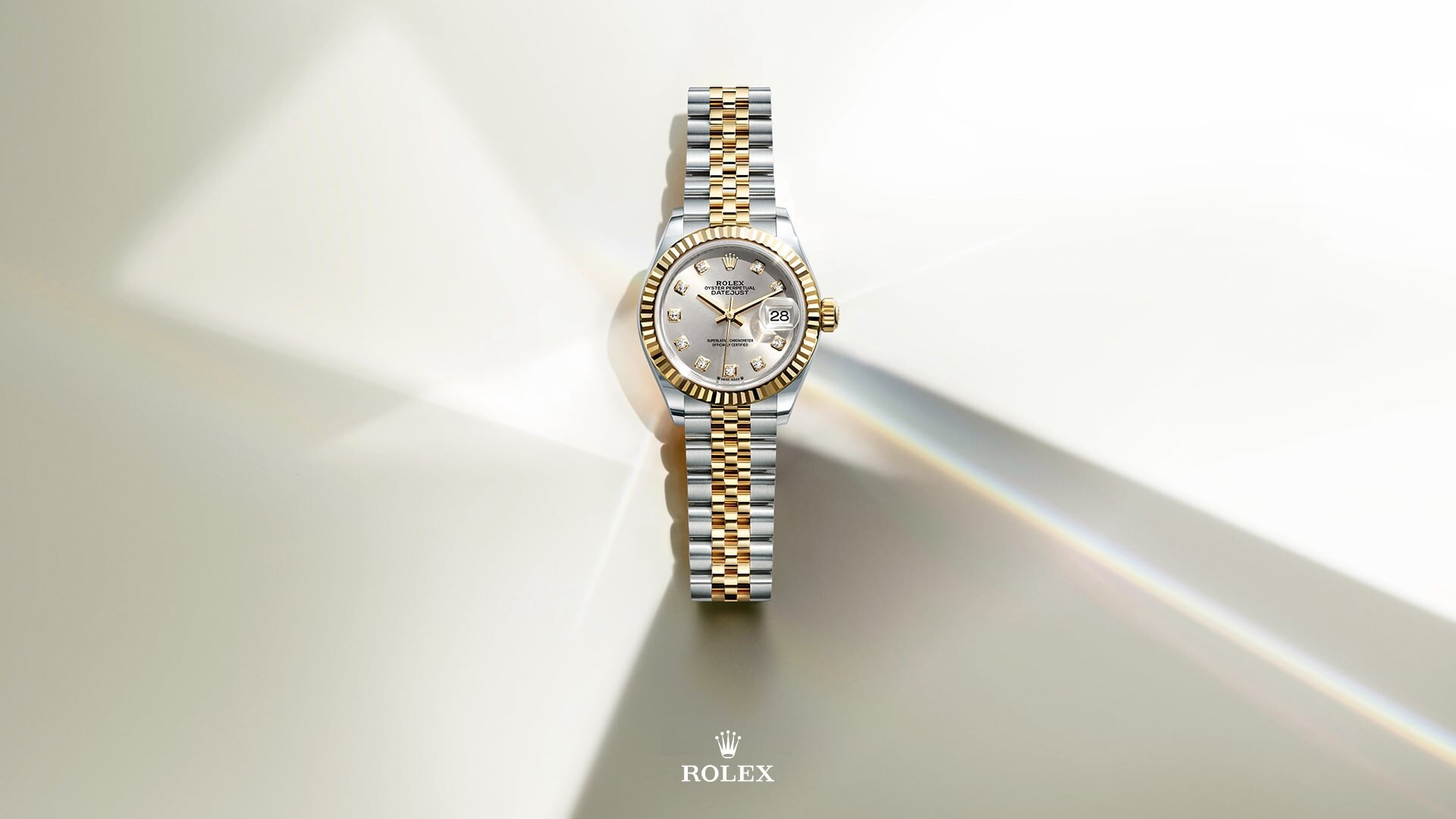 Two tones. One signature.